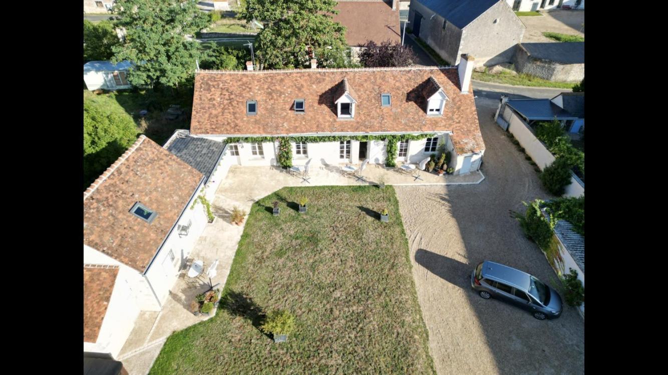 Domaine De Praline Praline Bed & Breakfast Villerbon Eksteriør bilde