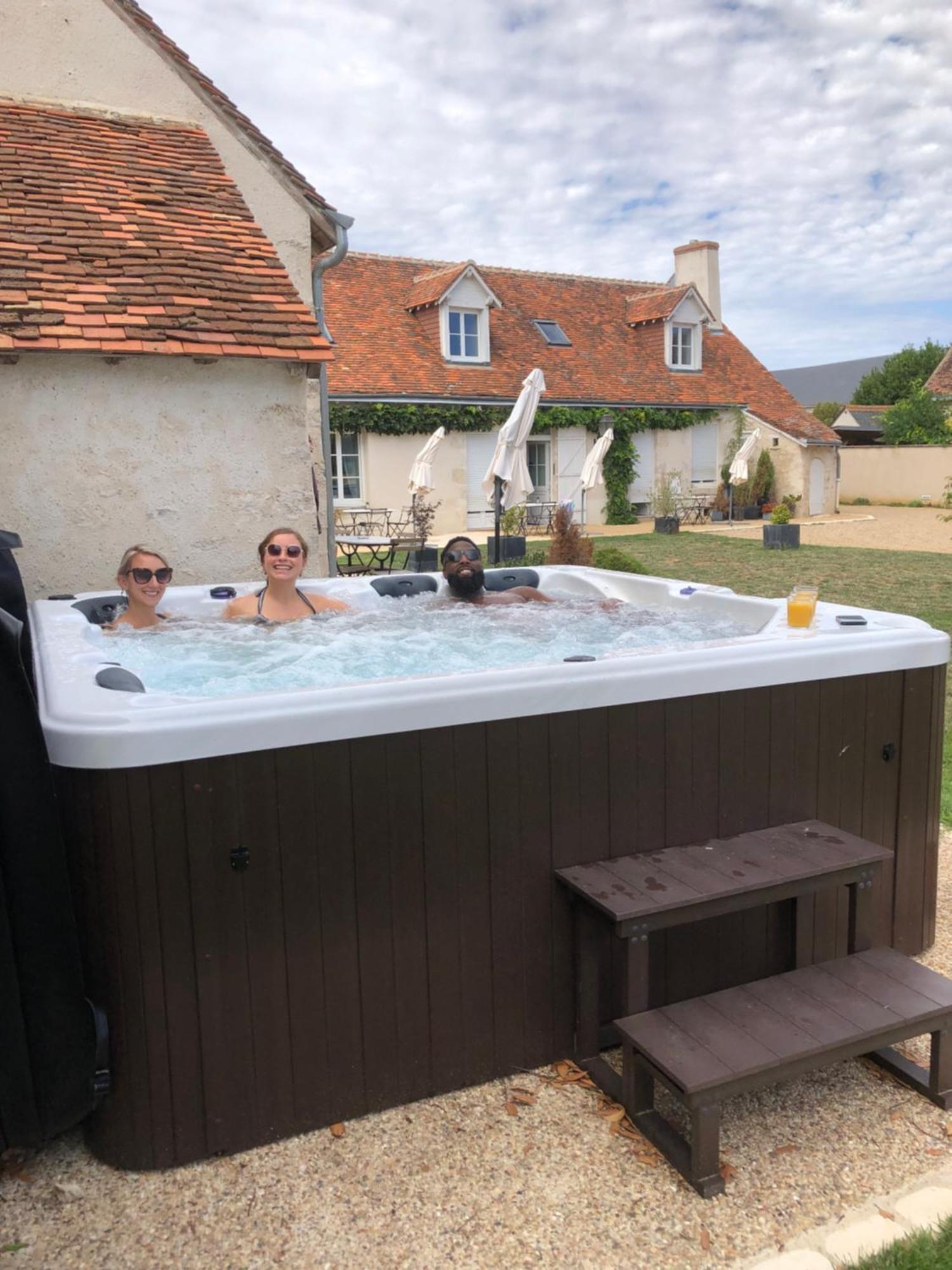 Domaine De Praline Praline Bed & Breakfast Villerbon Eksteriør bilde